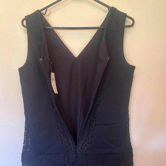 NWT Ann Taylor navy Lace Inset Sleeveless Flounce Hem Mini Dress sz 2 - Picture 9 of 13